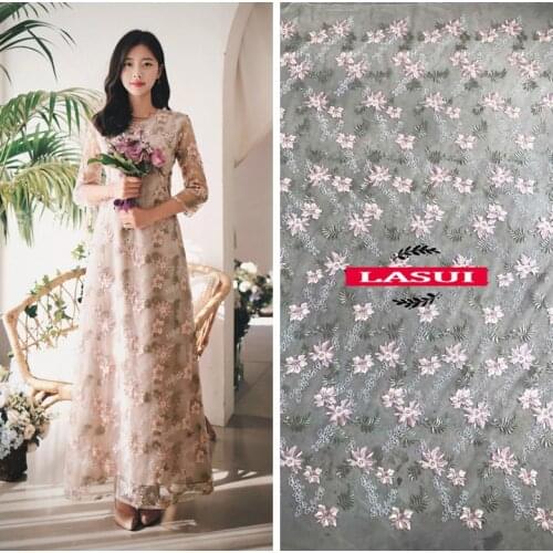 LASUI 3 yards 2019 DIY skirt dress accessories For Sewing soft yarn Graceful Pink flower embroidery mesh lace fabric X0550