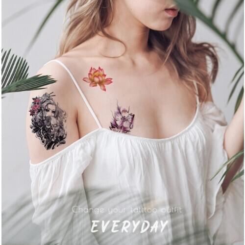 Tattoo stick waterproof men and women fashion water stick Europe and The United States big beauty flower big picture arm tattoo