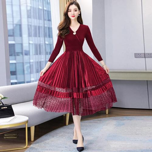 Autumn Winter Velvet Dress Pleated Ladies Temperament V-Neck Long Sleeve Patchwork Fluffy Dress Midi Women Elegant Vestidos y902