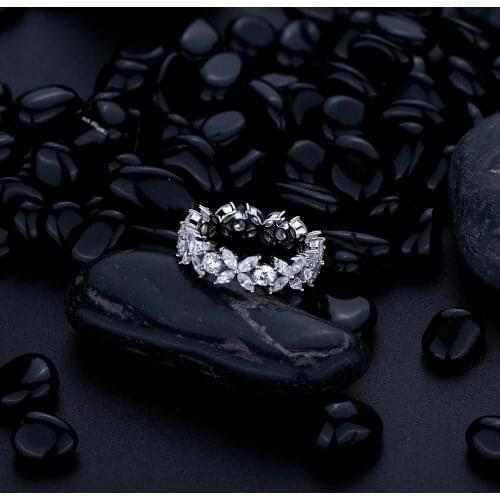 Luxury 100% 925 Sterling Silver Rings Marquise Cut Created Moissanite Gemstone Full Diamond Band Lady Ring Fine Jewelry