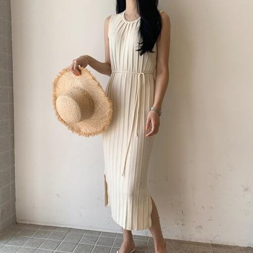 2021 New Summer Knitted Sweaters Women O-neck Streetwear Pleated Dress Draw String Slim Beige Pullovers Midi Split Dress