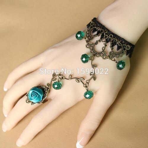 Korean Vintage Bronze Leaf Hand Chain Green Grass Cystal Ring Bracelet Lace Party Hand Bands Gothic Wedding Dress Accessories