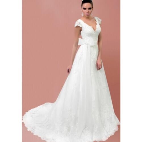 White Tulle Lace Appliques short Sleeves V-Neck Floor-Length Ball gown Wedding dress Chapel Train Custom made