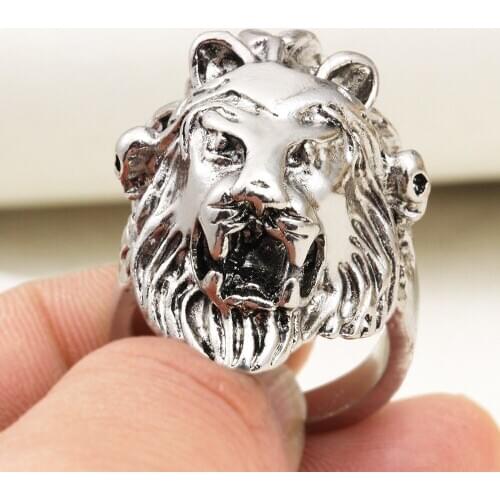 Retro personality hip-hop Lions Head ring creative exaggeration animal ring mens and womens self-defense rings
