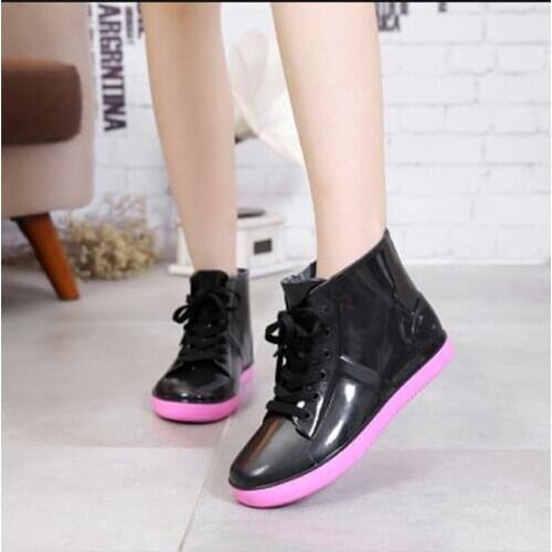 Fashion Jelly Rain Boots Women Girls Rubber Boots Ankle Rainshoes Antiskid Water Boots Women Rainboots Black Pink Yellow