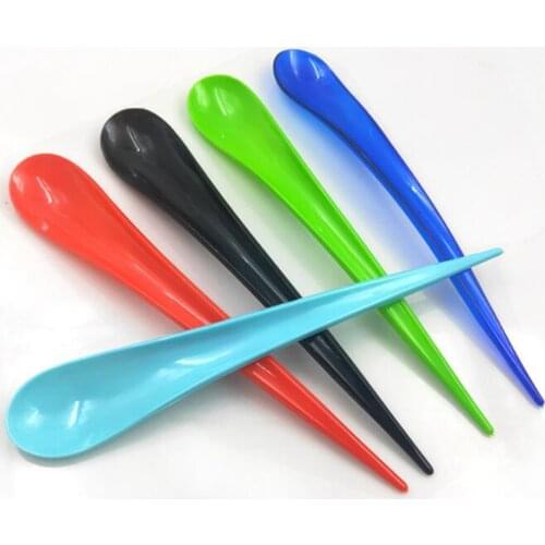 Creative Disposable Plastic Long handle Arc Scoop Water Drop Ice Cream Spoon Big Ice Cream Spoon Fruit Tea Spoon