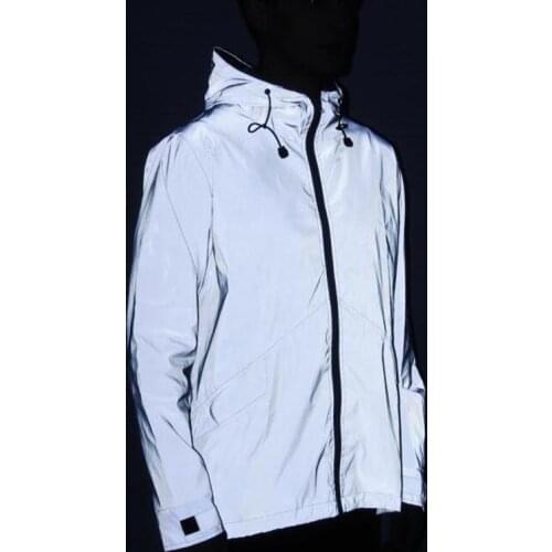 Dropship reflective dovetail jackets men hooded jacket hip hop night reflect light harajuku windbreaker coat jaqueta masculina