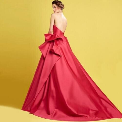 Red Prom Gown Long Satin A-line Floor Length Evening Gowns for Wedding Party Custom Made Sexy Strapless Ruffles