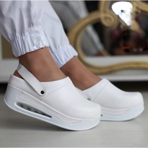 Backstrap Orthopedic Sabo Slippers 2021 New Women Comfortable Comfort Nurse Doctor Hospital Orthopedic Cook Work Slippers