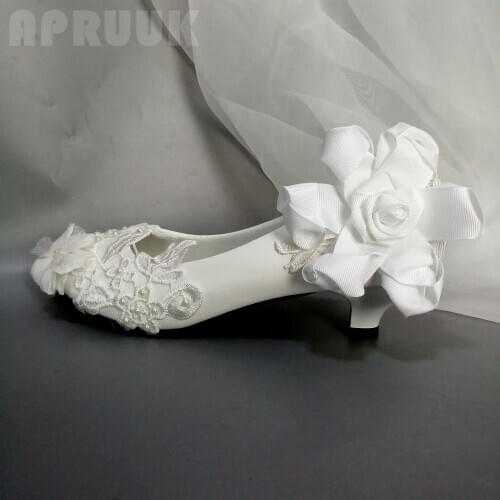 Handmade sweet lace flower wedding pumps shoes woman heel 3CM ladies party bridesmaid bridal party elegant low heel shoes womens