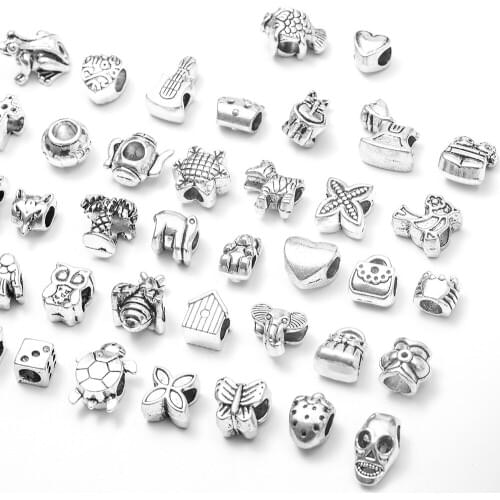 40pcs DIY Mixed Beads Jewelry Making Findings Loose Antique Silver Plated Pendant Charms Beads for Jewelry Bracelets Making