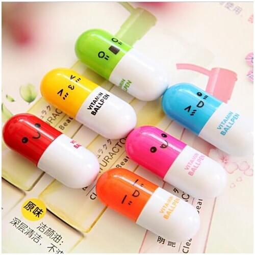 1Pc Cute Smiling Face Pill Ball Point Pen Pencils Telescopic Vitamin Capsule Ballpen for School Creative Kids BallPoint Pen Gift