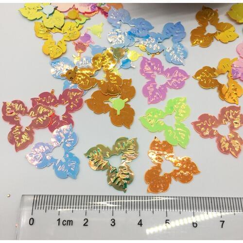 LNHOME 50g/lot 22mm Beautiful Leaf Sequins Mix Colors Colorful Sequin DIY Halloween Clothing Sewing Garment Accessories Sequins
