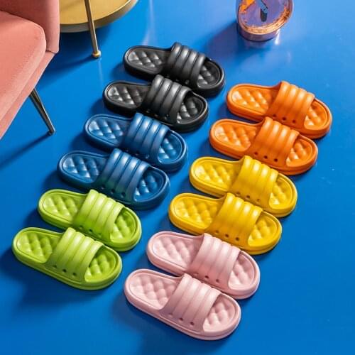 Summer House Slippers Thick Bottom Soft Non-Slip Slides Shower Platform Slipper Massage Soles Men Women Cute Bathing Shoes