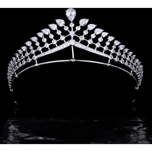 Funmode Clear AAA Cubic Zircon Tiaras Women Crown Hair Accessories For Party Gifts Hairbands Wholesale FC04