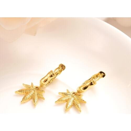 Gold color drop earring Women Party Gift Cannabiss Weed Marijuan Leaf charms girls wedding bridal charms