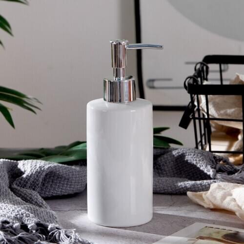 360ML Japanese style Ceramic Lotion Bottle Ceramics Liquid Soap Dispenser for Kitchen Bathroom Accessories Shower Gel Bottle