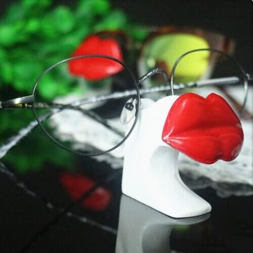 Creative Beauty Red Lips Glasses Display Stand for Shops, Markets and Car Boot Sales to Display Sunglasses, Watches or Jewelry