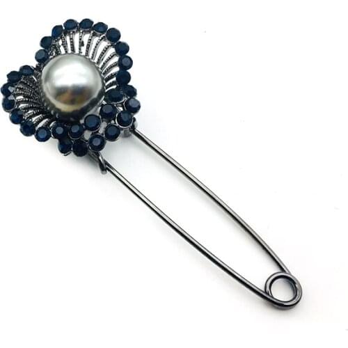 Elegant Crystal Flower Scarf Buckle Sweater Coat Collar Brooches Pin Women Clothing Accessories