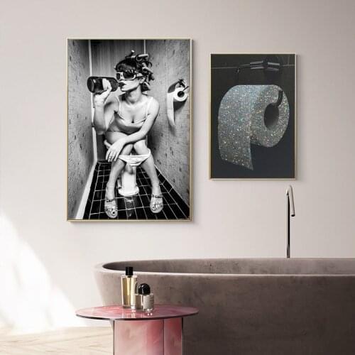 Modern Toilet Sexy Woman Canvas Prints Bar Girl Drinking Bathroom Picture Poster Fashion Black White Roll Paper Painting Decor