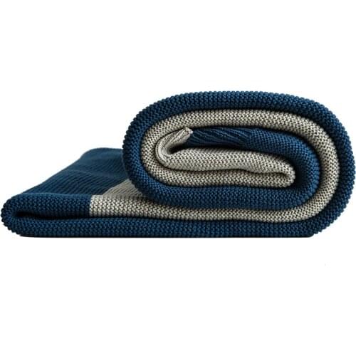 Europe Fashion Thread Blanket Towel Blankets 130*160Cm Portable Soft Warm Summer Throw Sofa Cover Airplane Travel Blankets