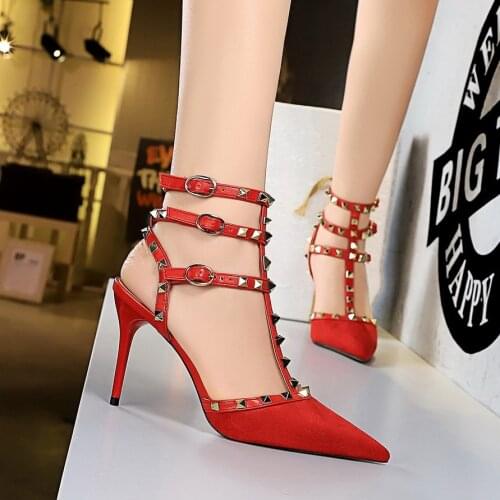 2021 new summer womens sandals Roman Style Sexy nightclub fine high heel suede pointed hollow suede metal rivet sandals
