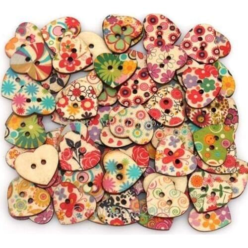 50Pcs Heart Shaped Painted 2 Hole Wooden Buttons , for Sewing, Scrapbooking, Crafts, Jewellery making, Knitting 7NK91