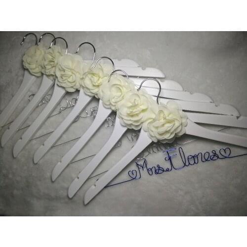 Free shipping 7 Personalized Wedding Hanger, bridesmaid gifts, name hanger, brides hanger bride gift ,2 flower hanger
