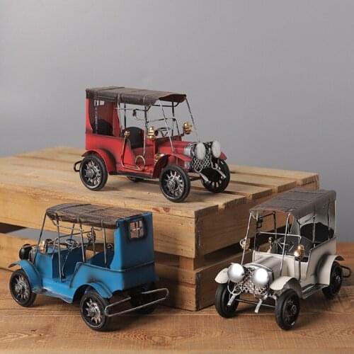 European Style Metal Classic Car Model Figurine Iron Retro Nostalgic Home Collectible Vehicle Toys Desktop Decoration Ornament