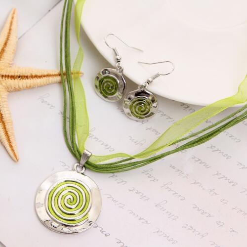 Fashion Design Grass Green Smooth Face African Beads Jewelry sets Multilayer ribbon necklace with earrings