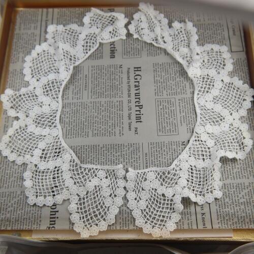 A pair of collar lace cotton Lace trim DIY sewing lace fabricmade Dolls Dyed Fabrics