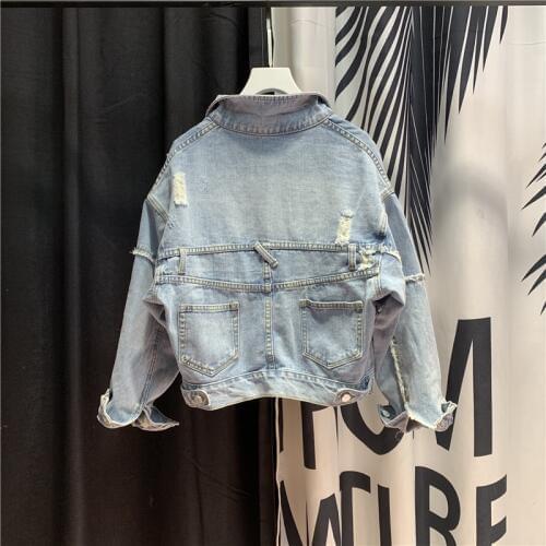 European Style Jean Jacket Womeb New Retro Light Blue Denim Jacket Spring Coat Pockets Fur Trim Ripped Hole Denim Coat