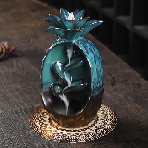 Creative European Style Ceramic Pineapple Backflow Aromatherapy Burner Pineapple Backflow Incense Burner Home Decoration