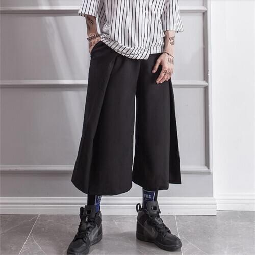 Mens trousers summer casual loose wide-leg shorts mens trousers seven minutes culottes false two black Yamamoto style