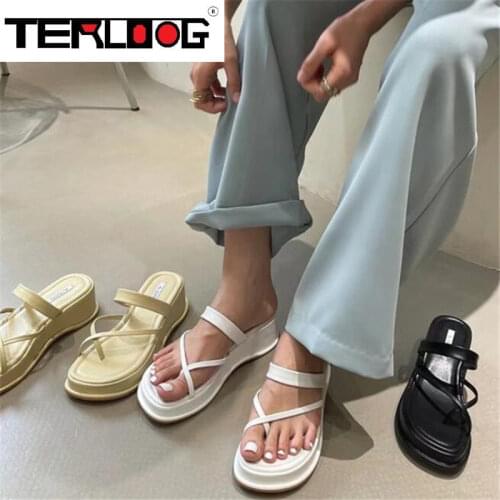 Slippers Women Summer New 2021 Fashion Clip Toe Wedge Sandal Ladies Chunky Platform Slipper Dress Heels Female Shoes Flip Flops