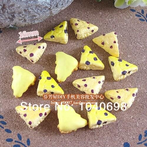 10pcs/lot flat back resins Triangular cheese Grape shortbread 16mm mixed kawaii home decoration