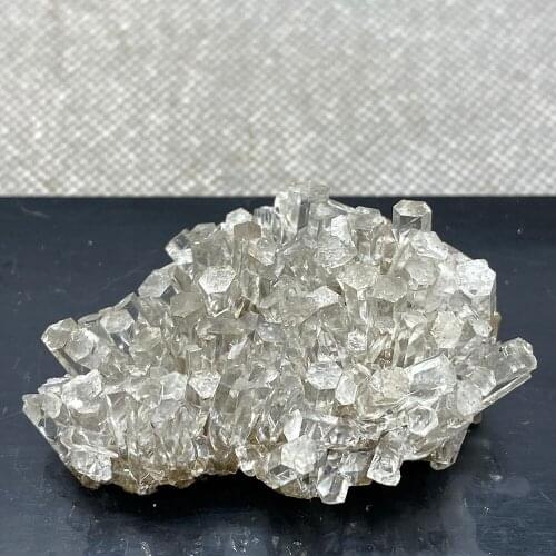 Natural transparent columnar calcite is rare and extinct in China