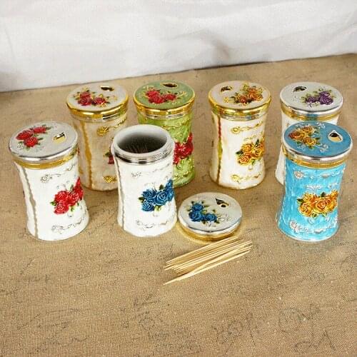 Creative Carving And Color Plating Fashion Household Tooth Stick Seasoning Can Kitchen Ornament Small Waist Tooth Stick