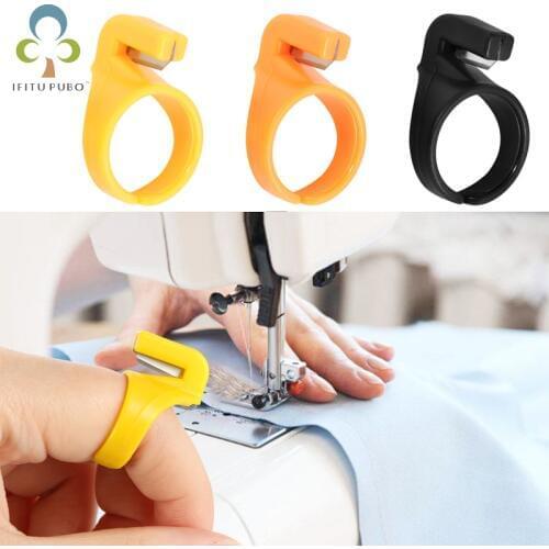 3pcs Plastic Finger Thimbles Blade Needle Craft Sewing Thimble Ring Thread Cutter DIY Household Sewing Machine Accessory ZXH