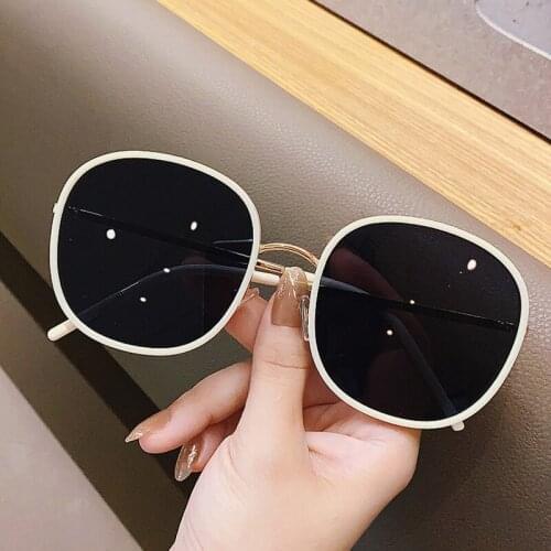 Round Frame Women Men Sunglasses Gray Lens UV400 Eye Protection Girl Sexy Ladies Fashion Outdoor Eyewear