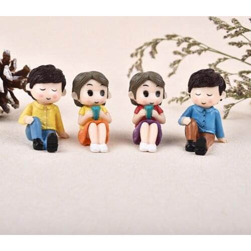 1Pair Sweety Lovers Little Couple Figurines Miniatures Fairy Garden Cute Gnome Moss Terrariums Resin Crafts Decoration