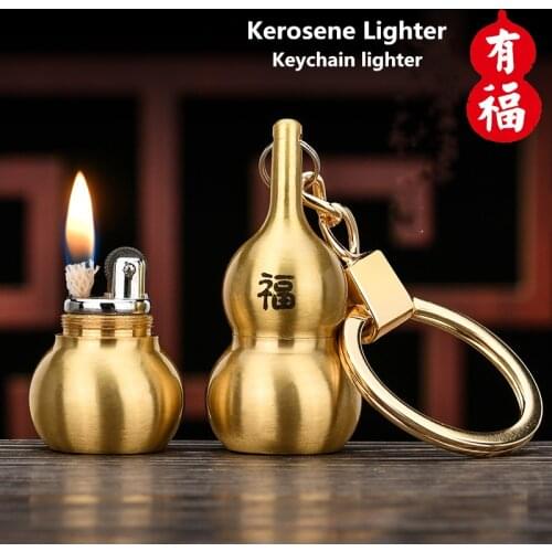 Creative Copper Kerosene Lighter Gourd Shape Pendant Pendant Grinding Wheel Lighters Mini Keychain Cigarette Accessory Gift