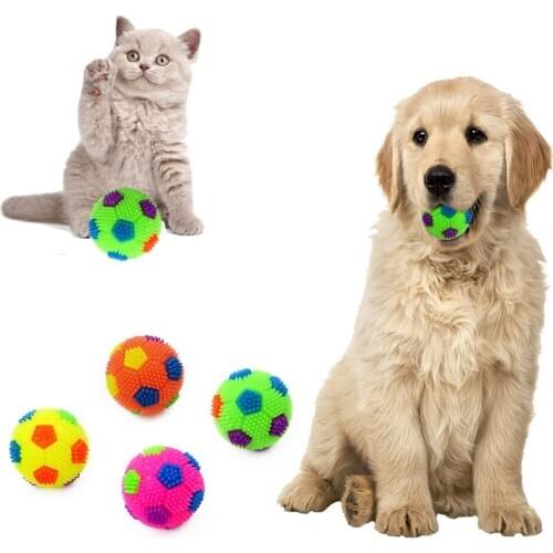 Pet Dog LED Light Up Flashing Play Chasing Bounce Rubber Training Ball Toy
