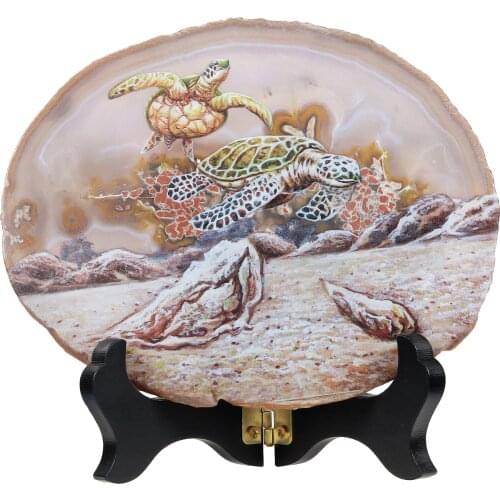 TUMBEELLUWA Sea Turtle Agate Slab Display with Wooden Stand Irregular Shape Aagte Slice Stone Home Office Desk Ornament