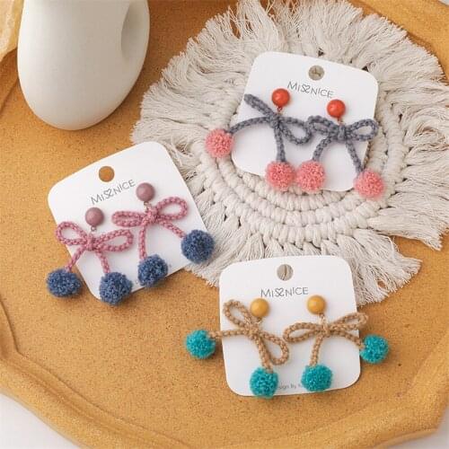 Handmade Sweet And Cute Yarn Wool Ball Bow Earrings Personality Girl Hit Color Pompom Women Ear Stud