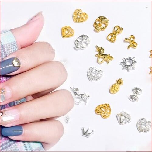 24 Models Alloy Nail Art Jewelry Gold and Silver Crown Skull 3D Unicorn Design DIY Nail Art Retro Decoration Accessorie Hot Sale
