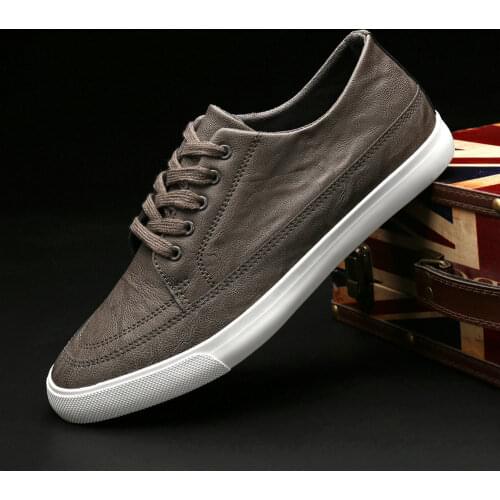 Male Footwear Classic Black White Shoes Fashion Sneakers Men Shoes Soft Leather Mens Casual Shoes Flat B20-280