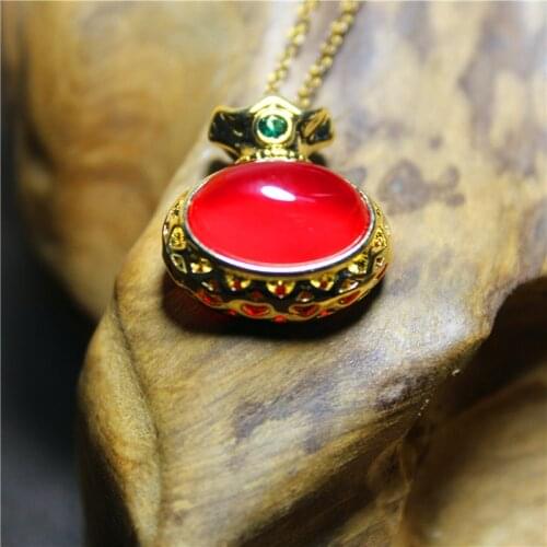 Liemjee Wholesale Fashion Geometry Jewelry Red Agate Inlaid Money Bag Necklace For Women Feature Namour Charm Gift All Seasons