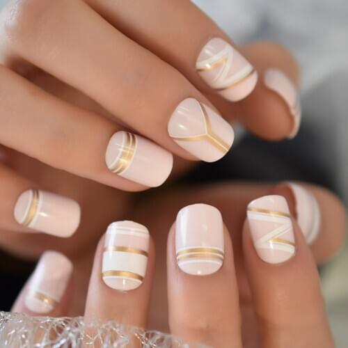 Round Short Daily Designed Fake Nails Nude Pink Glossy Press On Fingernails Gold Line Acrylic Professional Nail Art