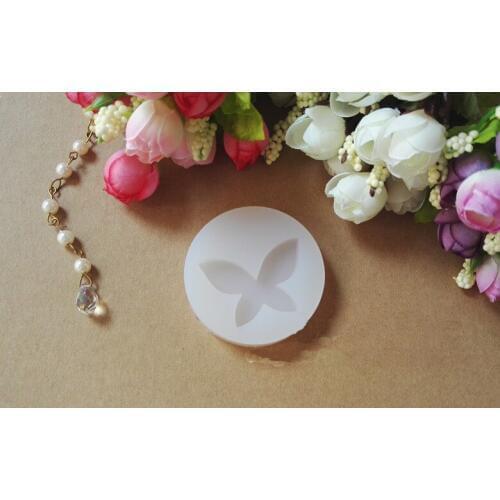 1pcs Liquid butterfly silicone mold DIY resin jewelry pendant necklace pendant mold resin molds for jewelry